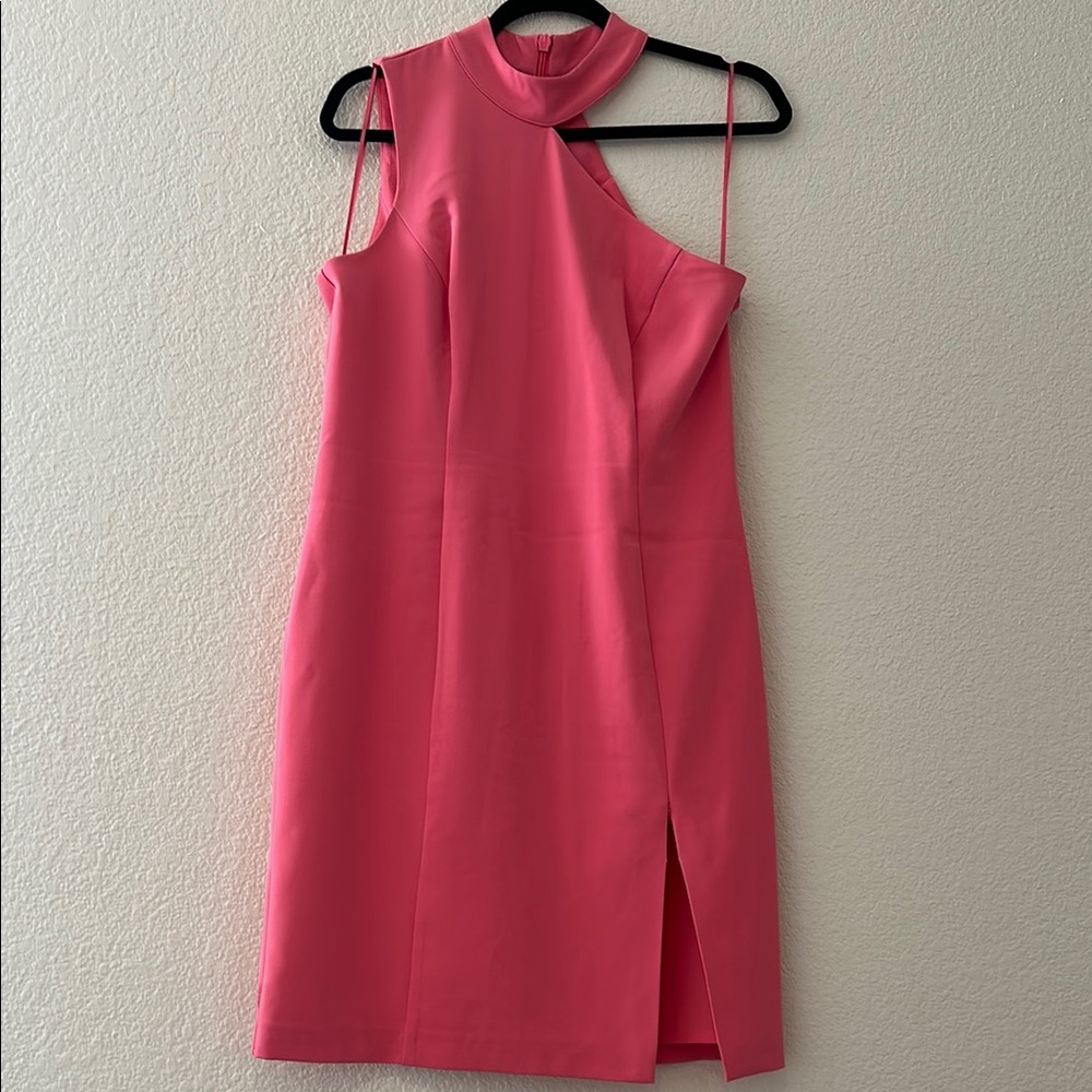 Elegant Pink Sleeveless Dress
